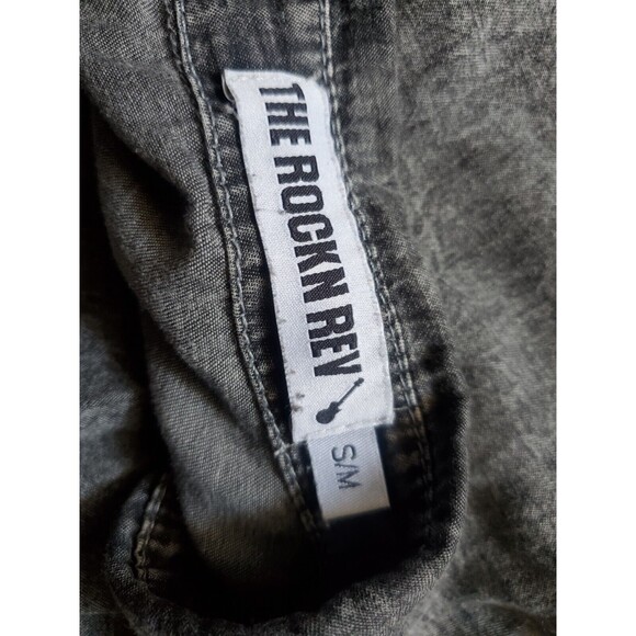 The Rockn Rev Shirt Top Small/Medium Chambray Button Stonewash 80s 90s Y2K - Picture 3 of 6